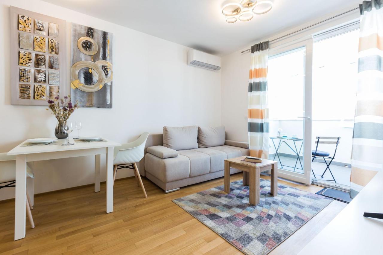 Tanja Modern Apartment With Balcony And Parking Garage Задар Экстерьер фото